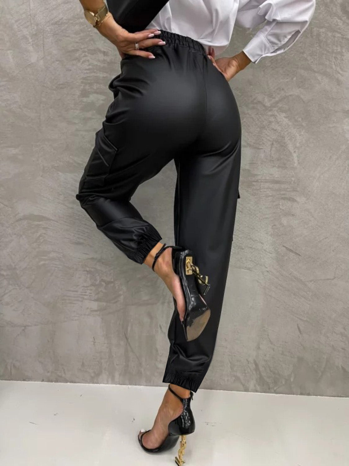 Pantalon taille haute noué avec poches