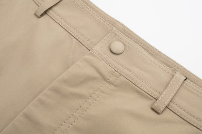 Las mujeres usan pantalones jogger de cintura alta con herramientas y pantalones casuales atados al tobillo