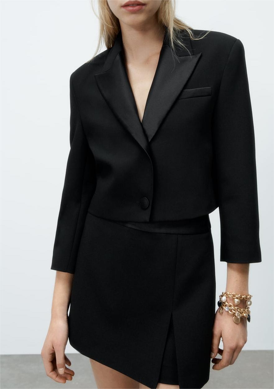 Women Silk Satin Texture Collared Short Blazer Suit Set