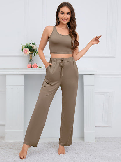 Conjunto de camiseta, cárdigan y pantalón