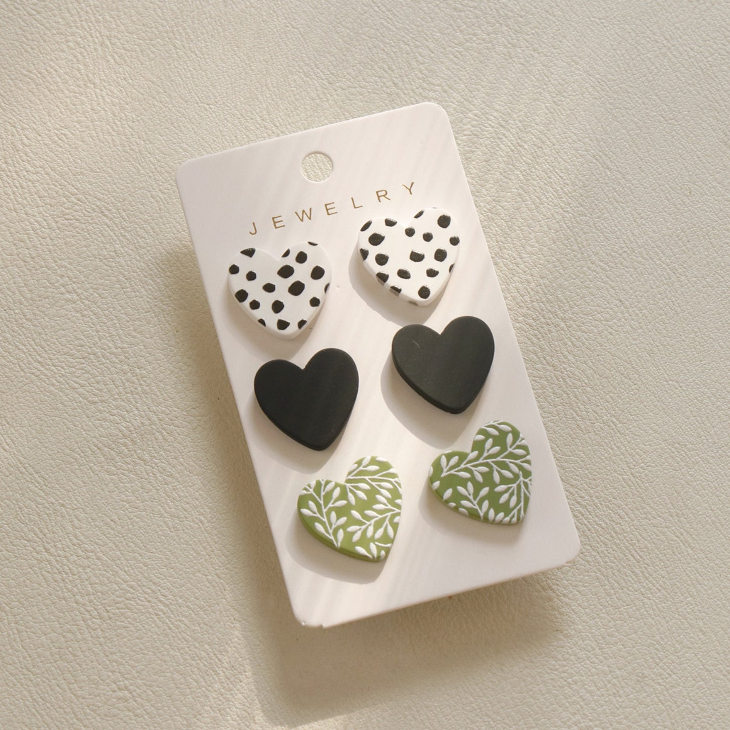 Aretes de corazón de acrílico de 3 piezas