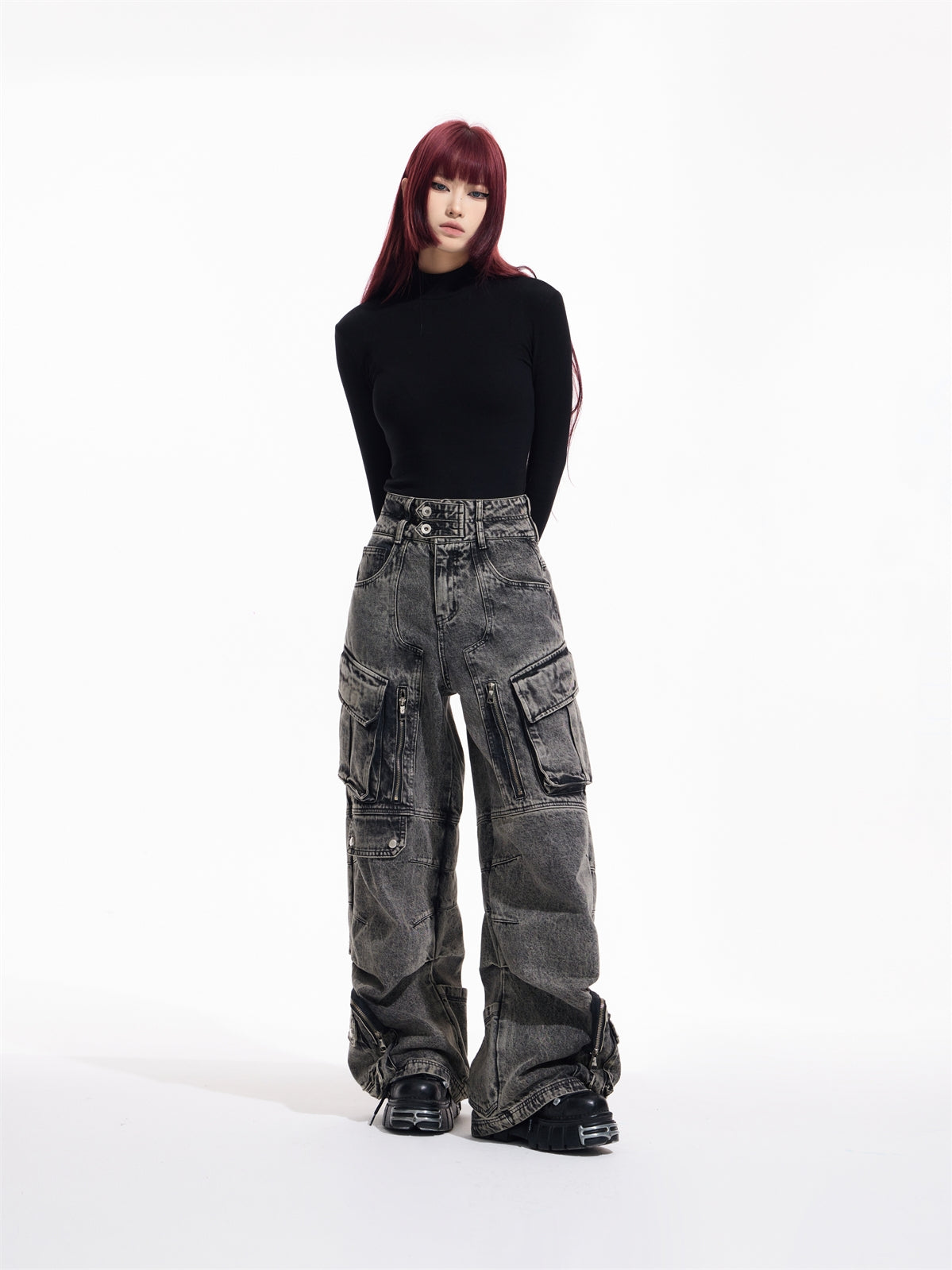 Design Retro Work Style Multi Pocket Jeans