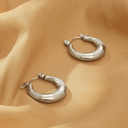 Boucles d'oreilles créoles en acier titane