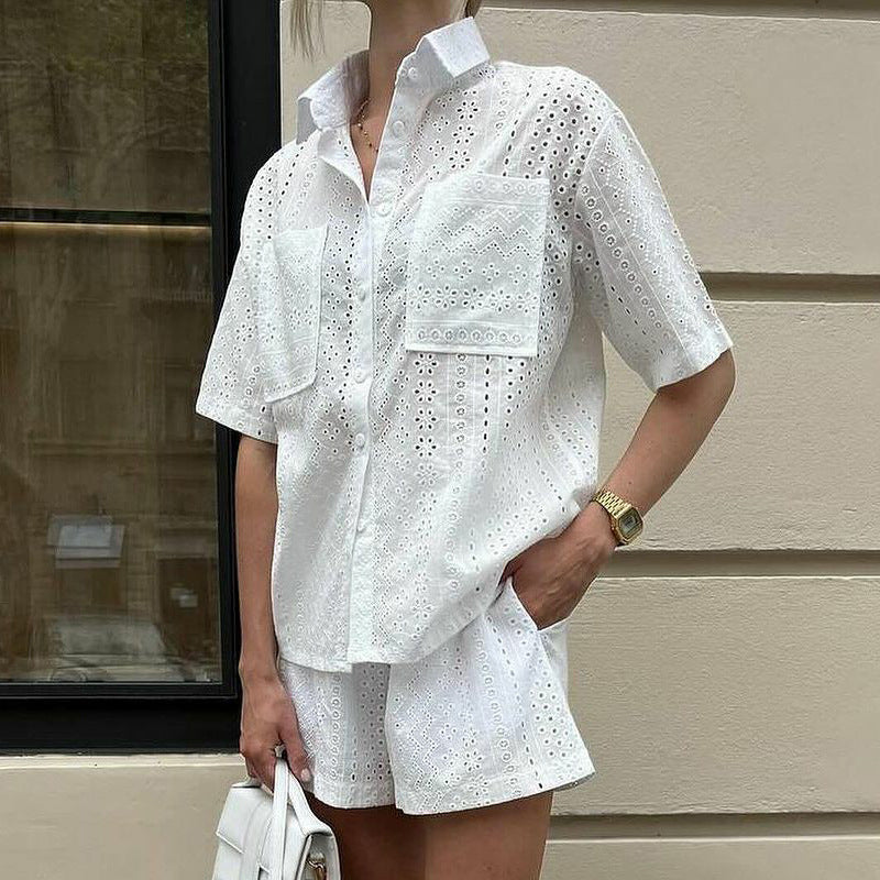 Traje de verano para mujer, camisa con cuello de manga corta con recortes, pantalones cortos de mujer, traje de dos piezas de encaje