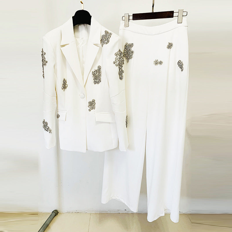 Costume deux pièces avec perles et diamants incrustés de diamants pour l'industrie lourde, Blazer à un bouton, pantalon à jambes larges