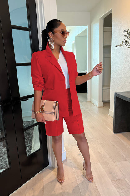 Ropa de mujer Blazer Pantalones cortos Traje de dos piezas Traje casual de primavera y verano