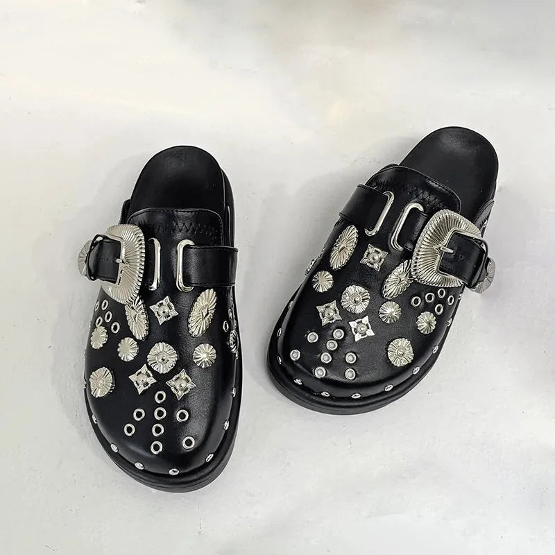 Zapatillas de verano para mujer, zapatos de plataforma con remaches Punk Rock de cuero, accesorios creativos de Metal, zapatos informales de fiesta, toboganes para mujer al aire libre