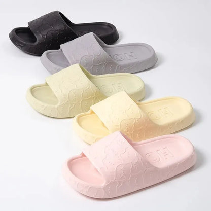 Cute Home Slippers Cloud Woman Bear Summer Beach Slides Indoor Soft Sole Non Slip Eva Sandals Men Male Flip Flops Shower Shoes