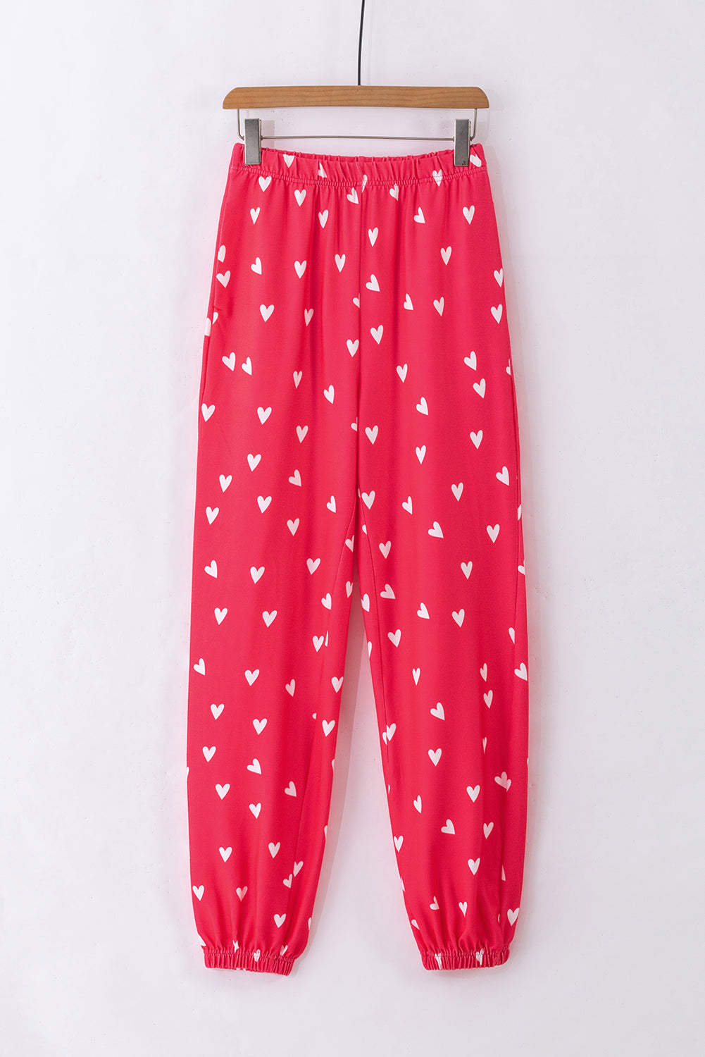 Ensemble pantalon rouge vif à imprimé cœur pour la Saint-Valentin