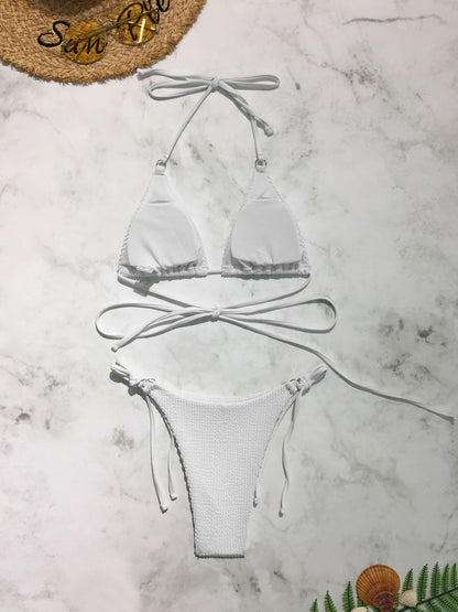 Ensemble de bikini deux pièces texturé à col licou