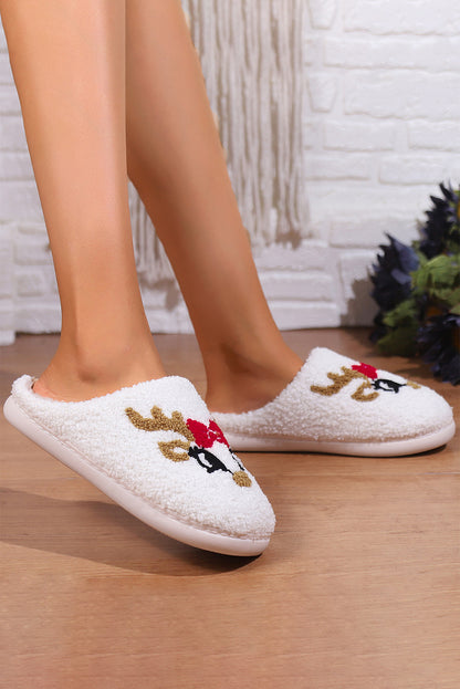 Pantuflas de felpa con patrón de dibujos animados de Navidad blanca