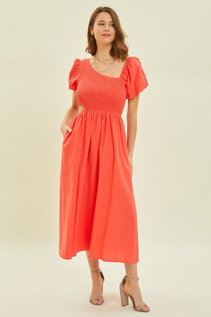 HEYSON - Robe midi smockée à découpes