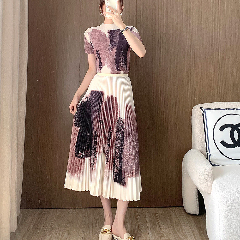 Women's Fashionable Pleated T-shirt Skirt Suit