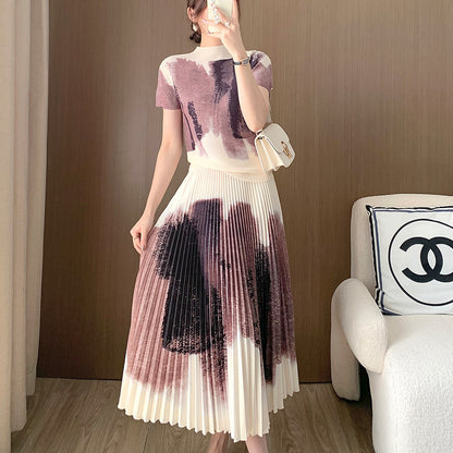 Women's Fashionable Pleated T-shirt Skirt Suit