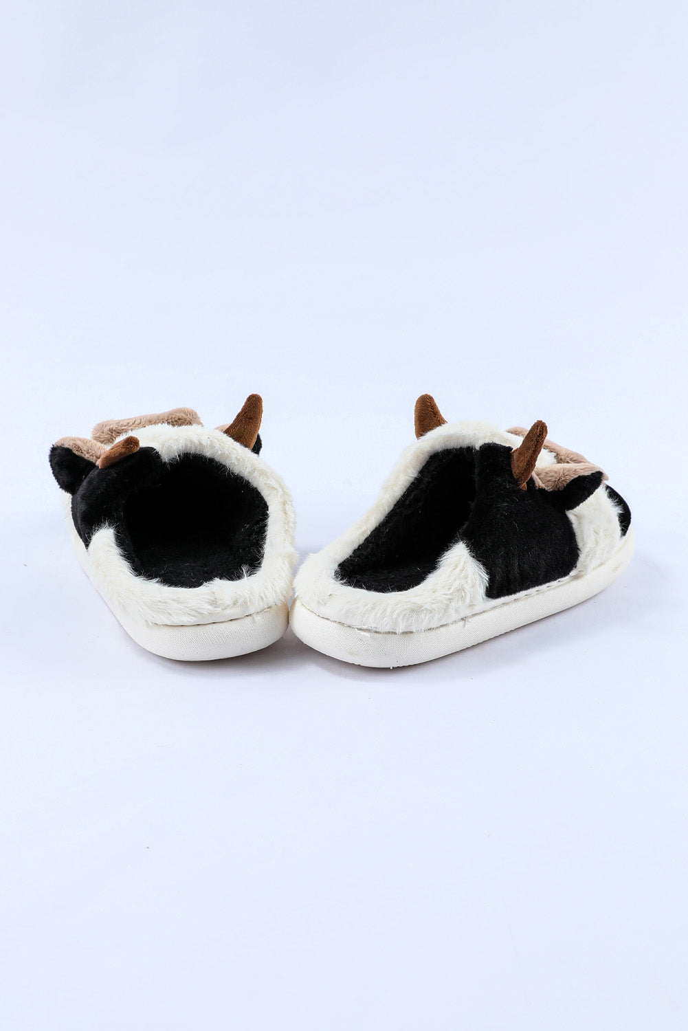 Pantuflas de felpa de vaca animal de dibujos animados blancos