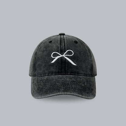 Casquette réglable brodée avec nœud